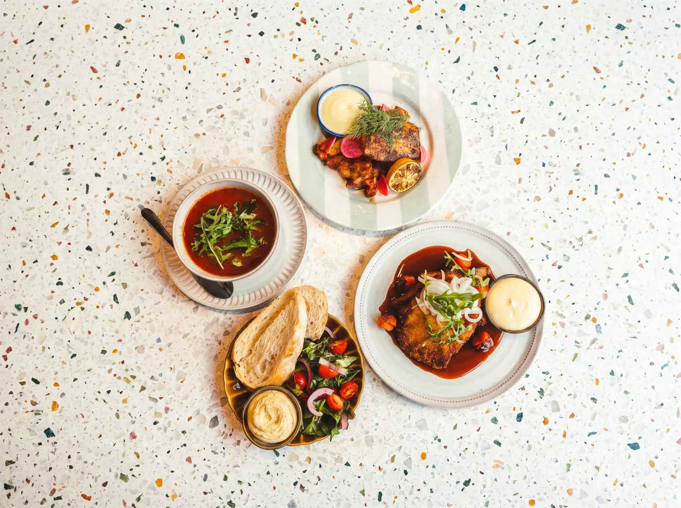 Veckans lunch på La Makka – kött, fisk och veg med sidosallad